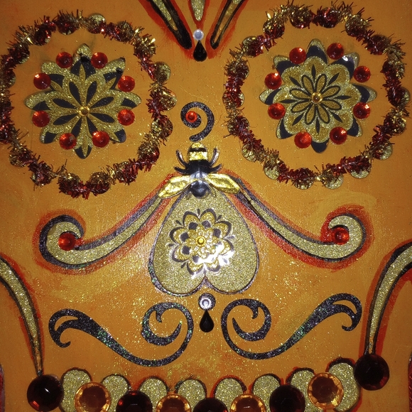 " Mr Beesley"decorated wooden sugar skull - Picture 6 of 6